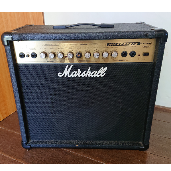 中古ギターアンプ Marshall VS30R 30W 現品渡し 取りに来ていただける ...