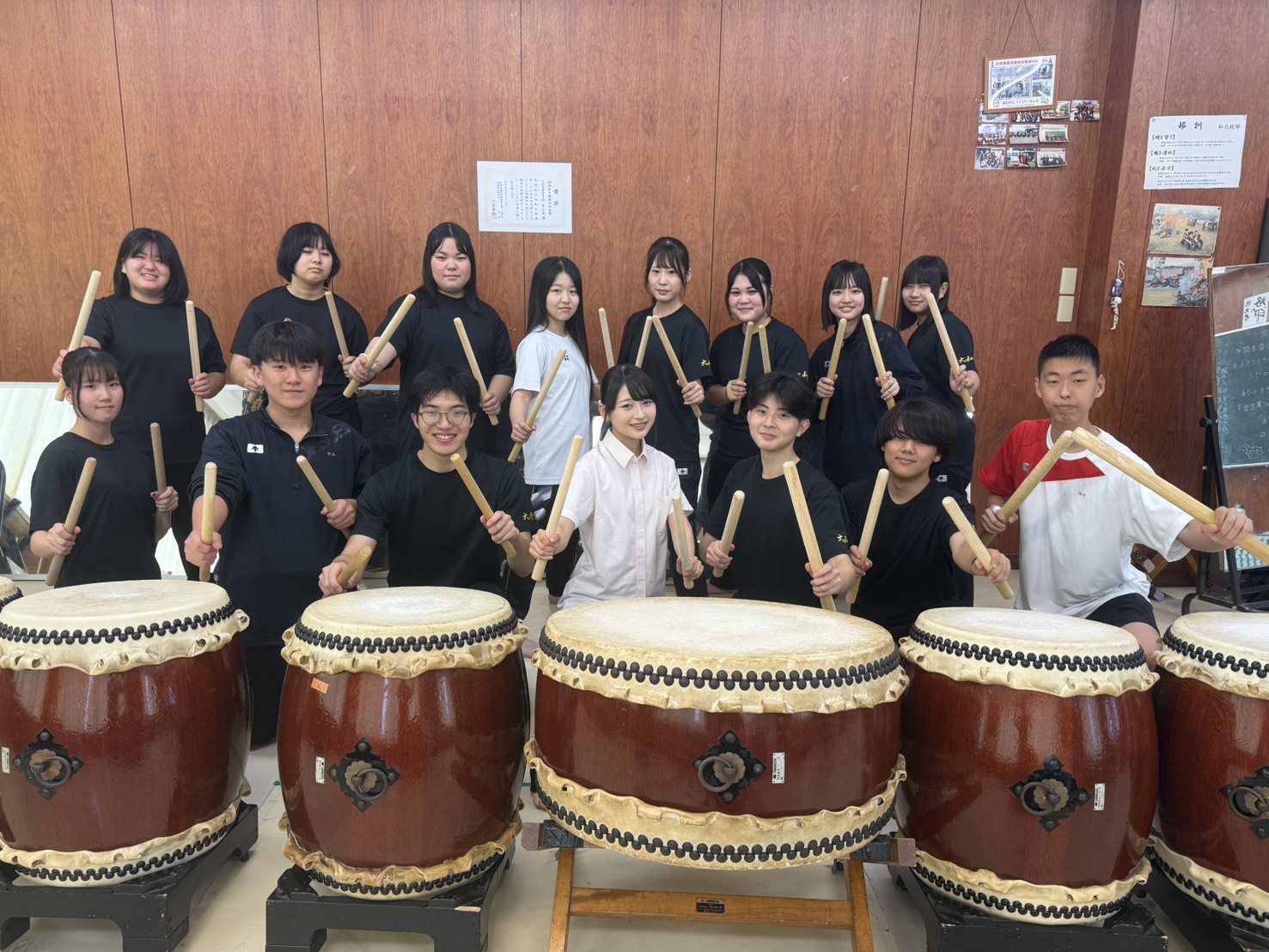 大和青藍高等学校 和太鼓部 優心太鼓